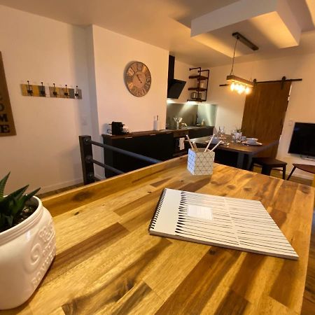 Appartement De Standing Au Coeur De Либорн Екстериор снимка