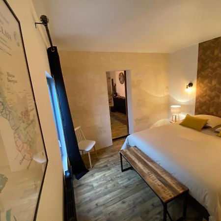 Appartement De Standing Au Coeur De Либорн Екстериор снимка
